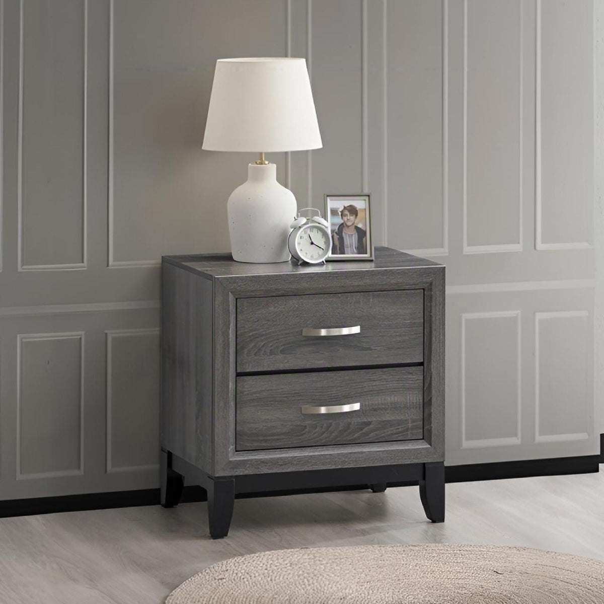 Glasgow - Nightstand With English Dovetail Drawers