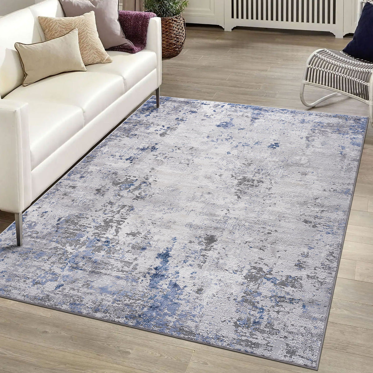 Marfi - 6' X 9' Abstract Area Rug - Silver