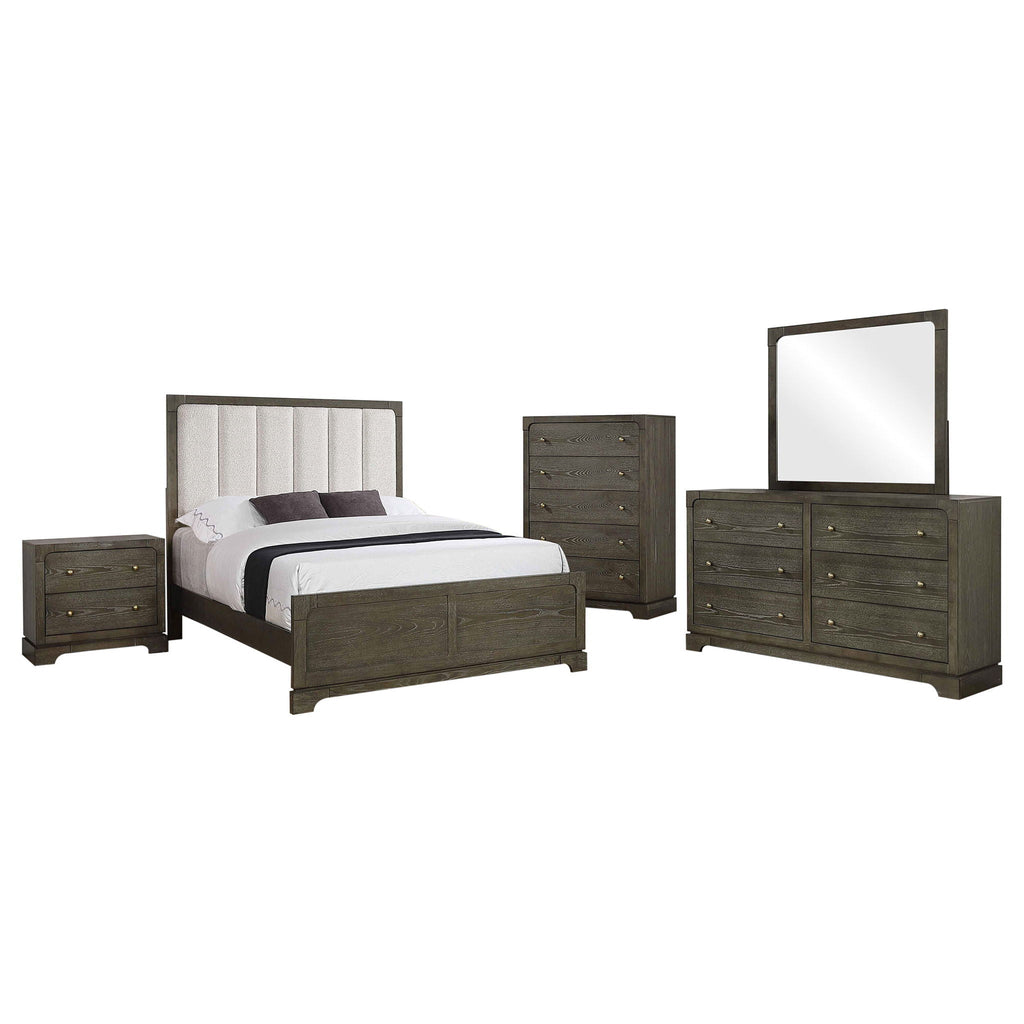 Gran Park 5-piece Eastern King Bedroom Set Dark Cocoa