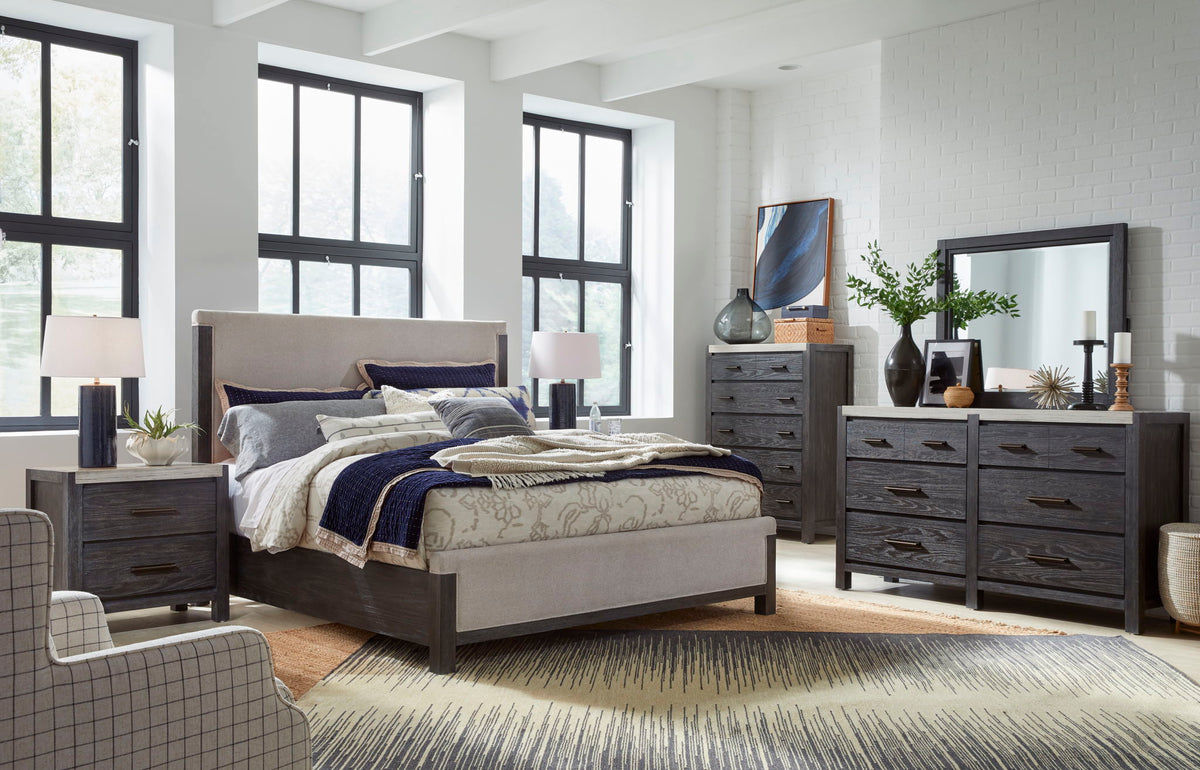 Plum Creek - Upholstered Panel Bed