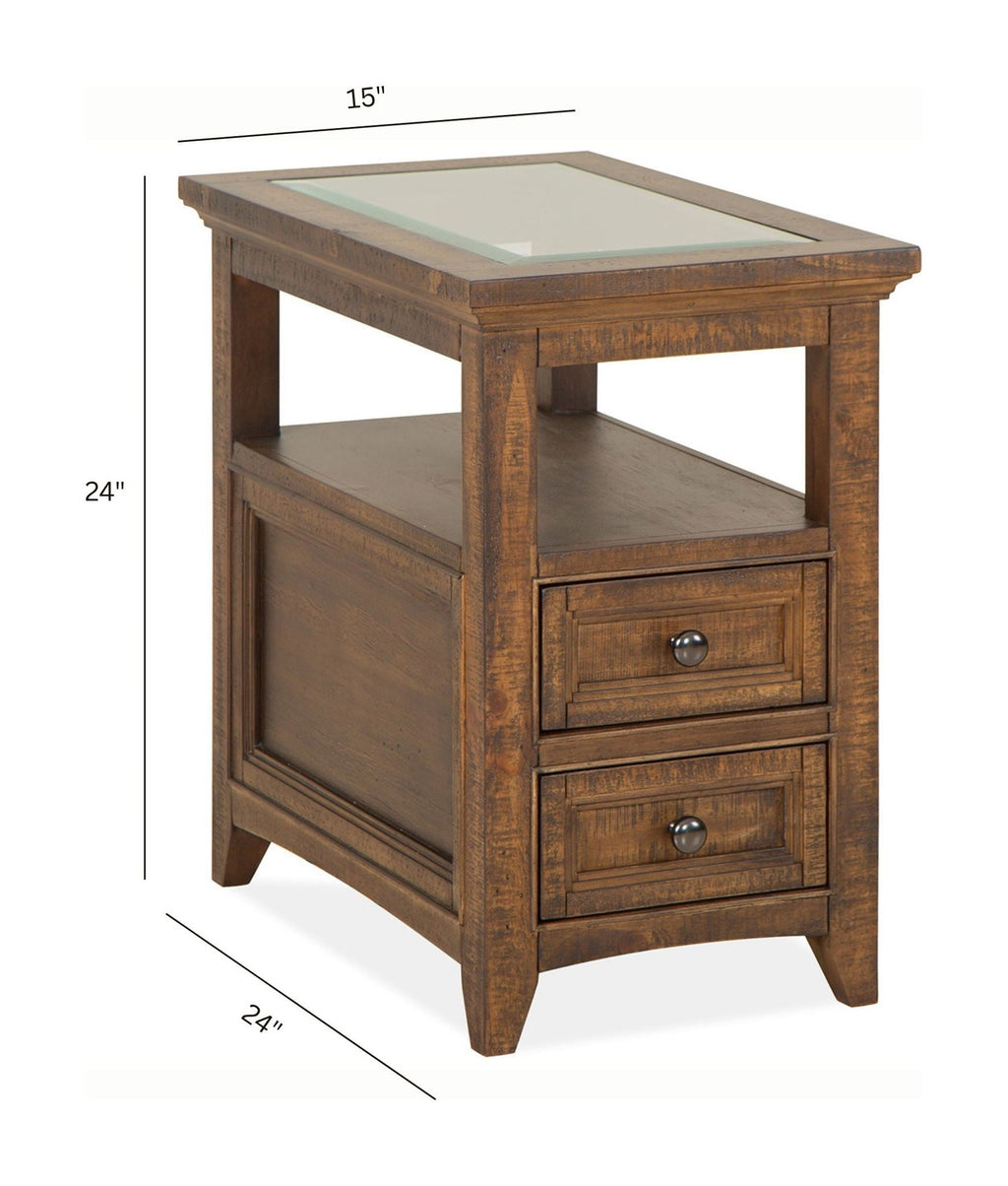 Bay Creek - Chairside End Table - Toasted Nutmeg