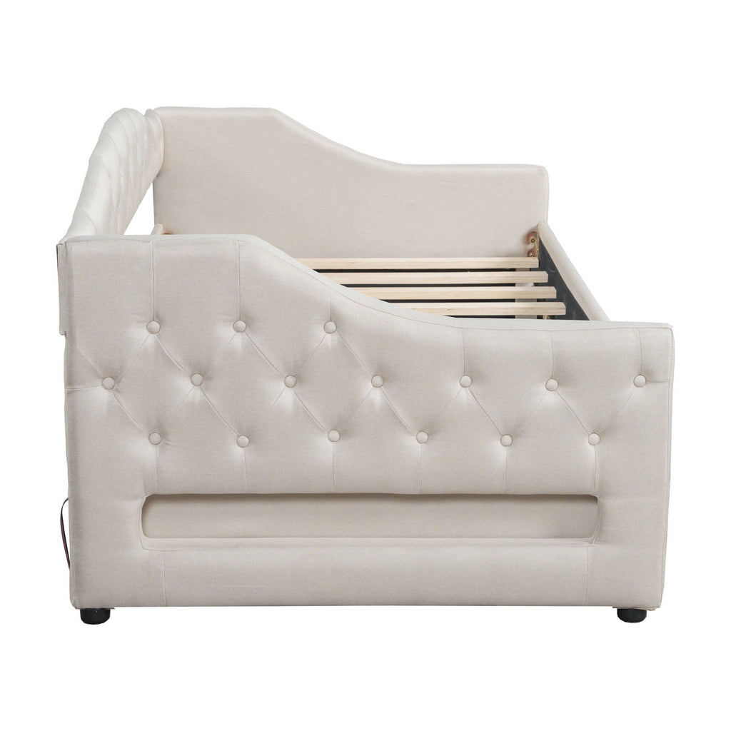 Daybed With LED Belt
