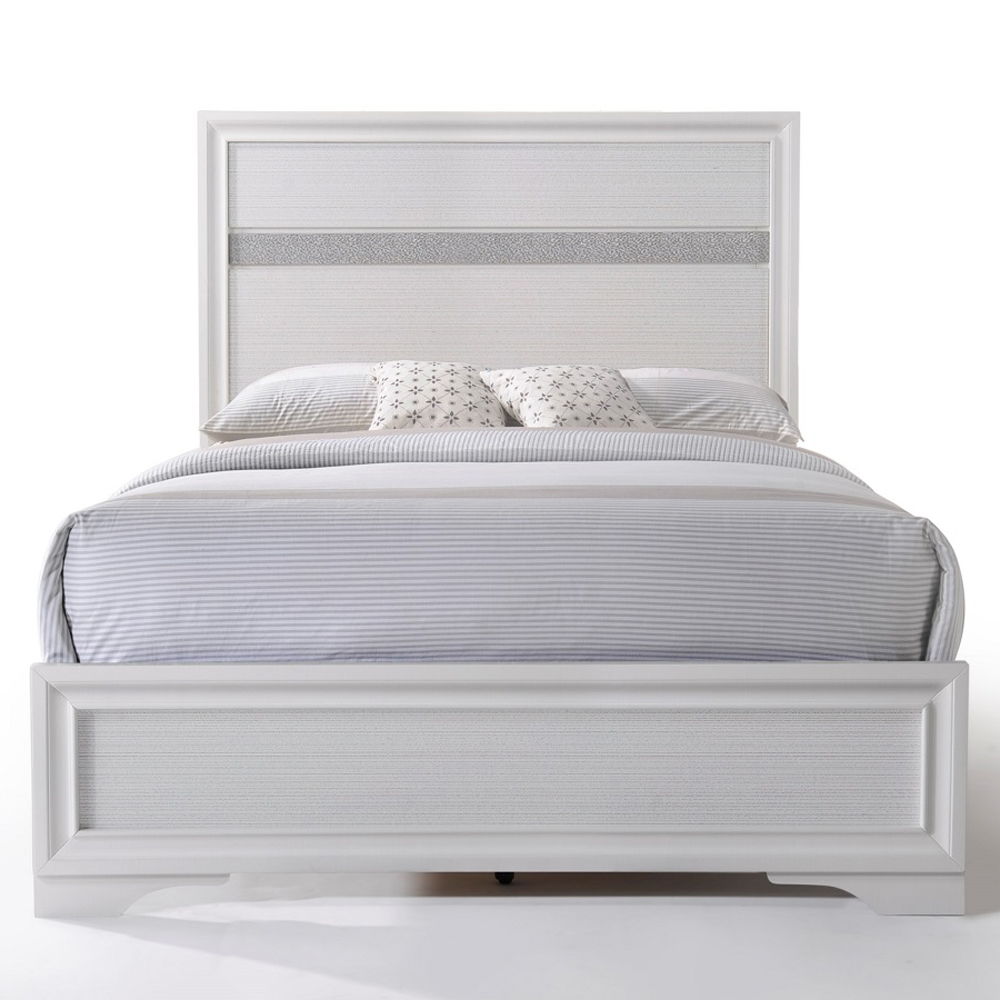 Naima - Contemporary - Bed