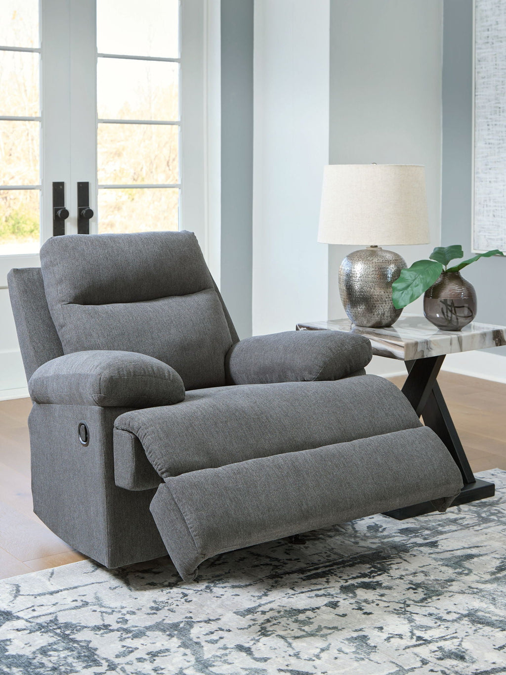 Side-Swipe - Rocker Recliner