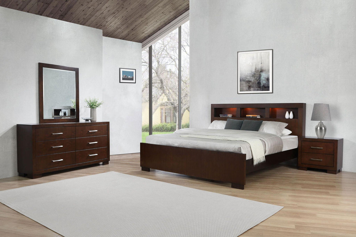 Jessica 4-piece Eastern King Bedroom Set Cappuccino