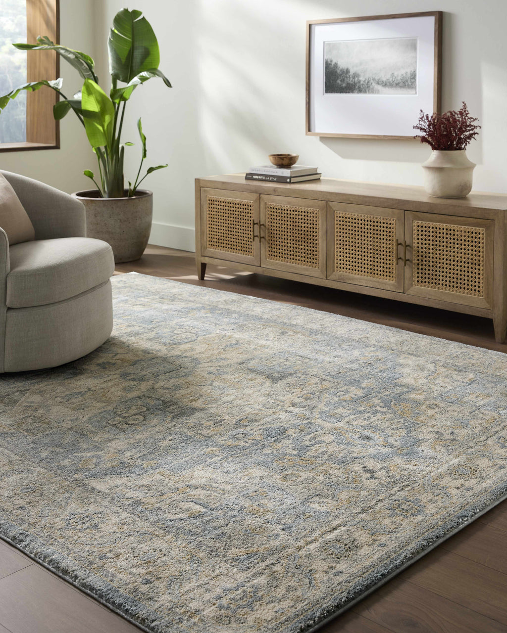 Akshay Beige Thick Luxe Area Rug