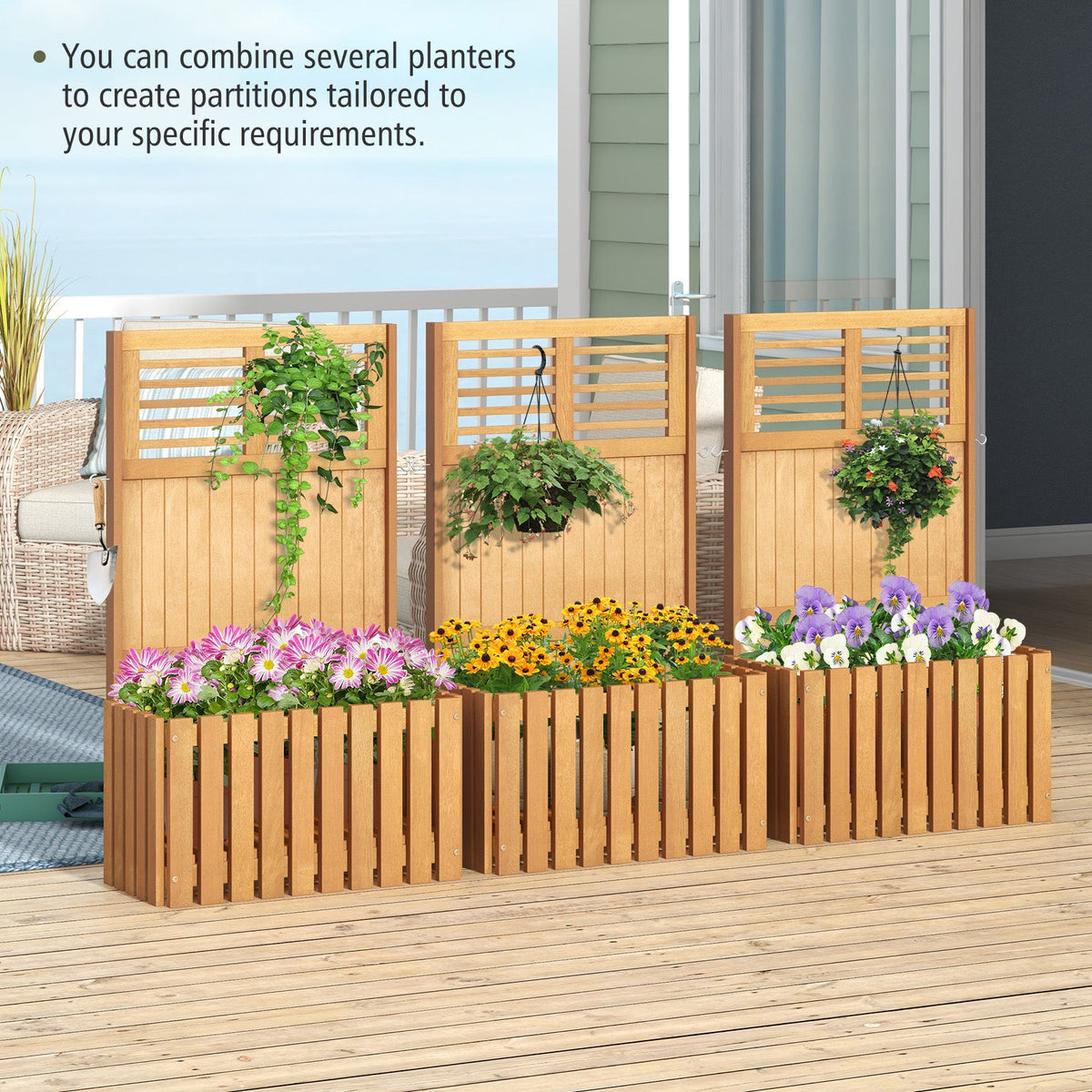 Wooden Raised Garden Bed with Privacy Screen