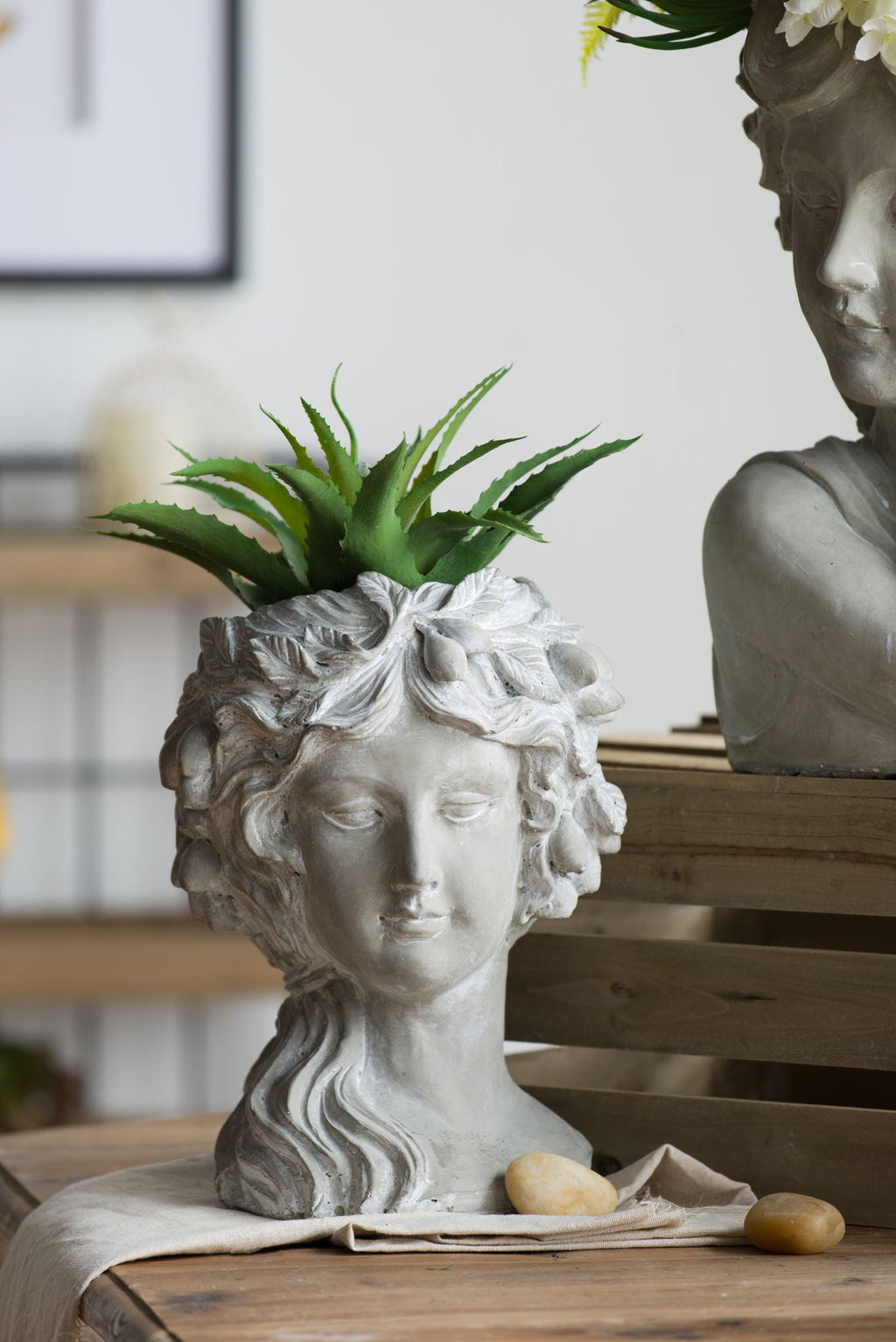 Cement Bust Wall Planter Indoor Outdoor Home Garden Decor, 8 - Gray