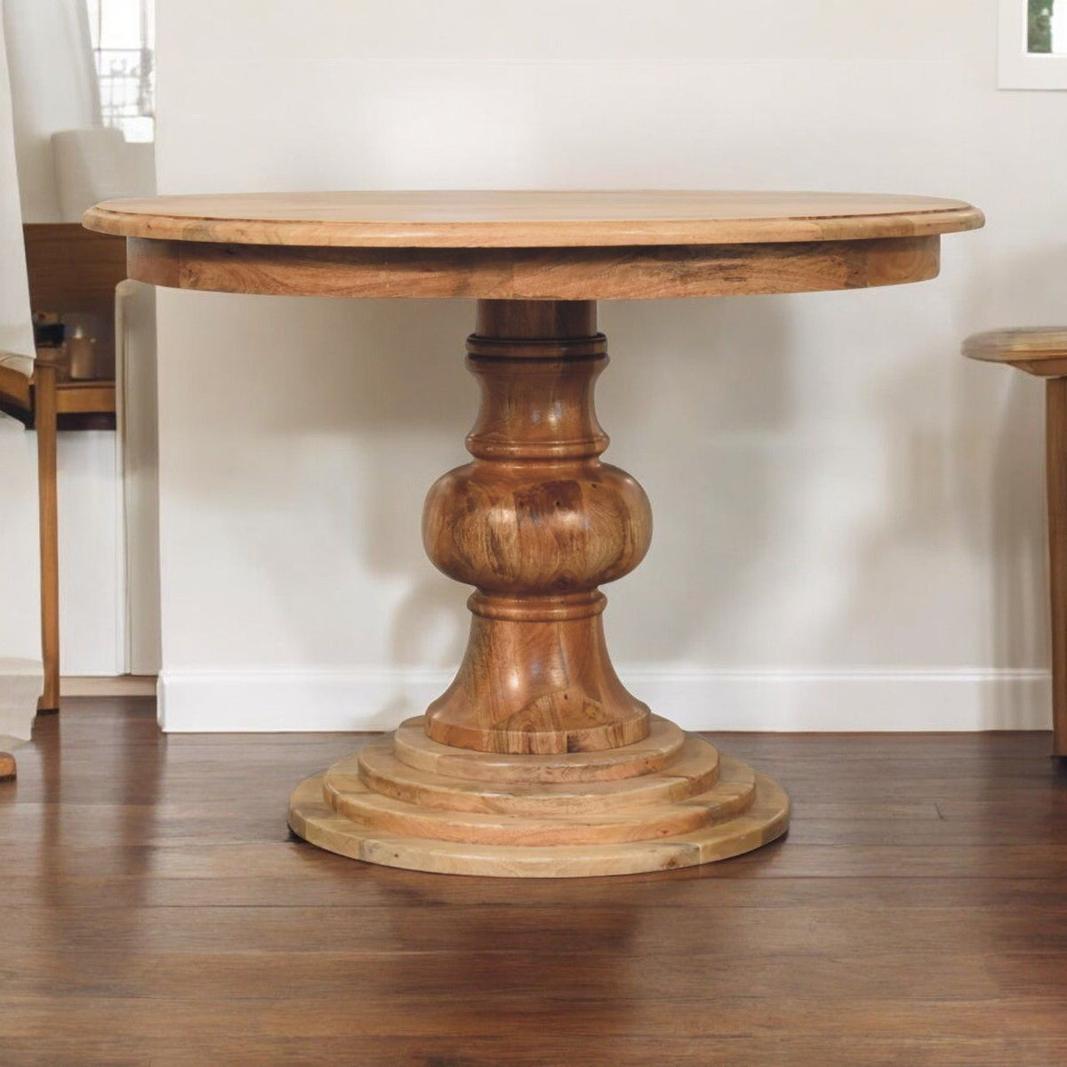 Round Turned Dining Table - Oak